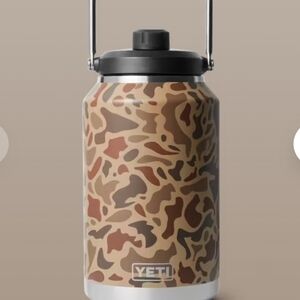 YETI Camo Gallon Jug